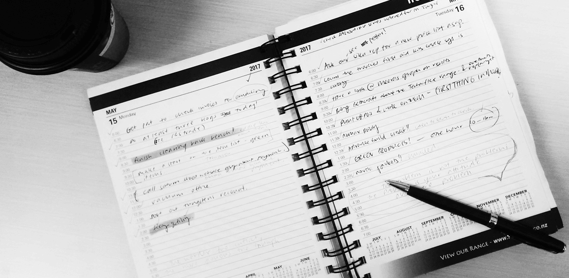 10 Reasons Why You Need a Paper Diary