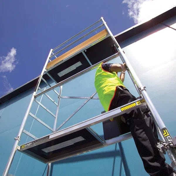 Mini Mobile Aluminium Scaffold Platform 2.7M Easy Access MM310