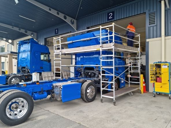 Mini Mobile Scaffold – Corner Pack