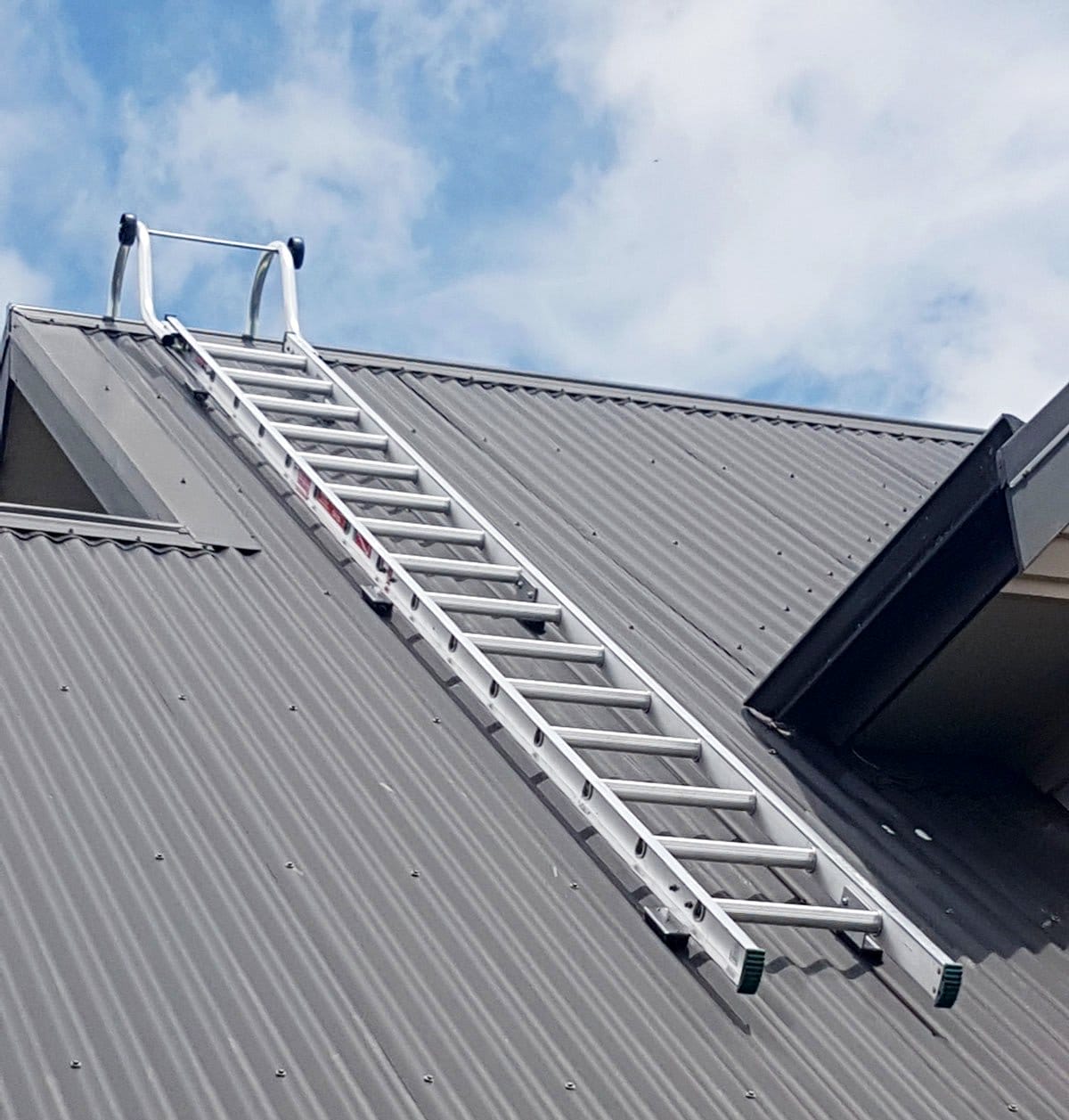 Easy Access Roof Ladder